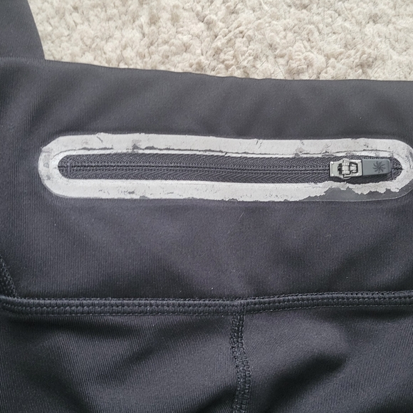 Athleta Black Pants With Bqck Zipper Pockect- 2 Pairs - Picture 6 of 8